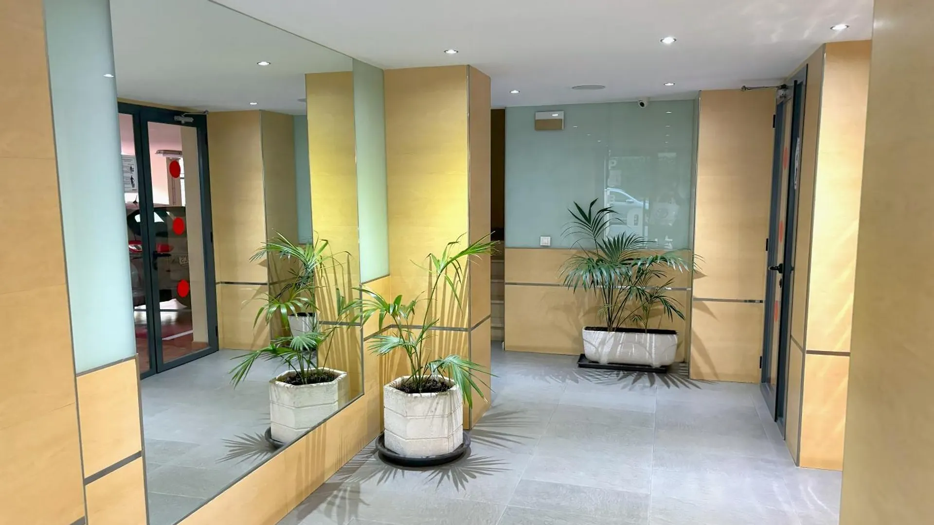 Appartement Evans Realty Bf Parking & Piscina & Terraza Fuengirola Espagne